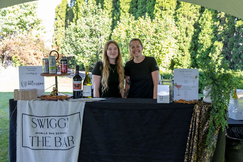 Castle Gardens Kuna Idaho ©Milestones Studios LLC Swiggy the bar