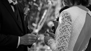 Wedding images by Albury Wodonga Wedding Photographer Jason Robins, 2025 Australian Wedding Photographer of the Year.