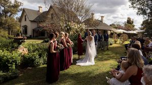 Wedding images by Albury Wodonga Wedding Photographer Jason Robins, 2025 Australian Wedding Photographer of the Year.