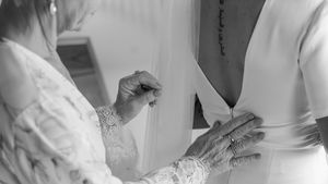 Wedding images by Albury Wodonga Wedding Photographer Jason Robins, 2025 Australian Wedding Photographer of the Year.