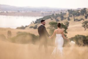Wedding images by Albury Wodonga Wedding Photographer Jason Robins, 2025 Australian Wedding Photographer of the Year.