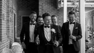 Wedding images by Albury Wodonga Wedding Photographer Jason Robins, 2025 Australian Wedding Photographer of the Year.