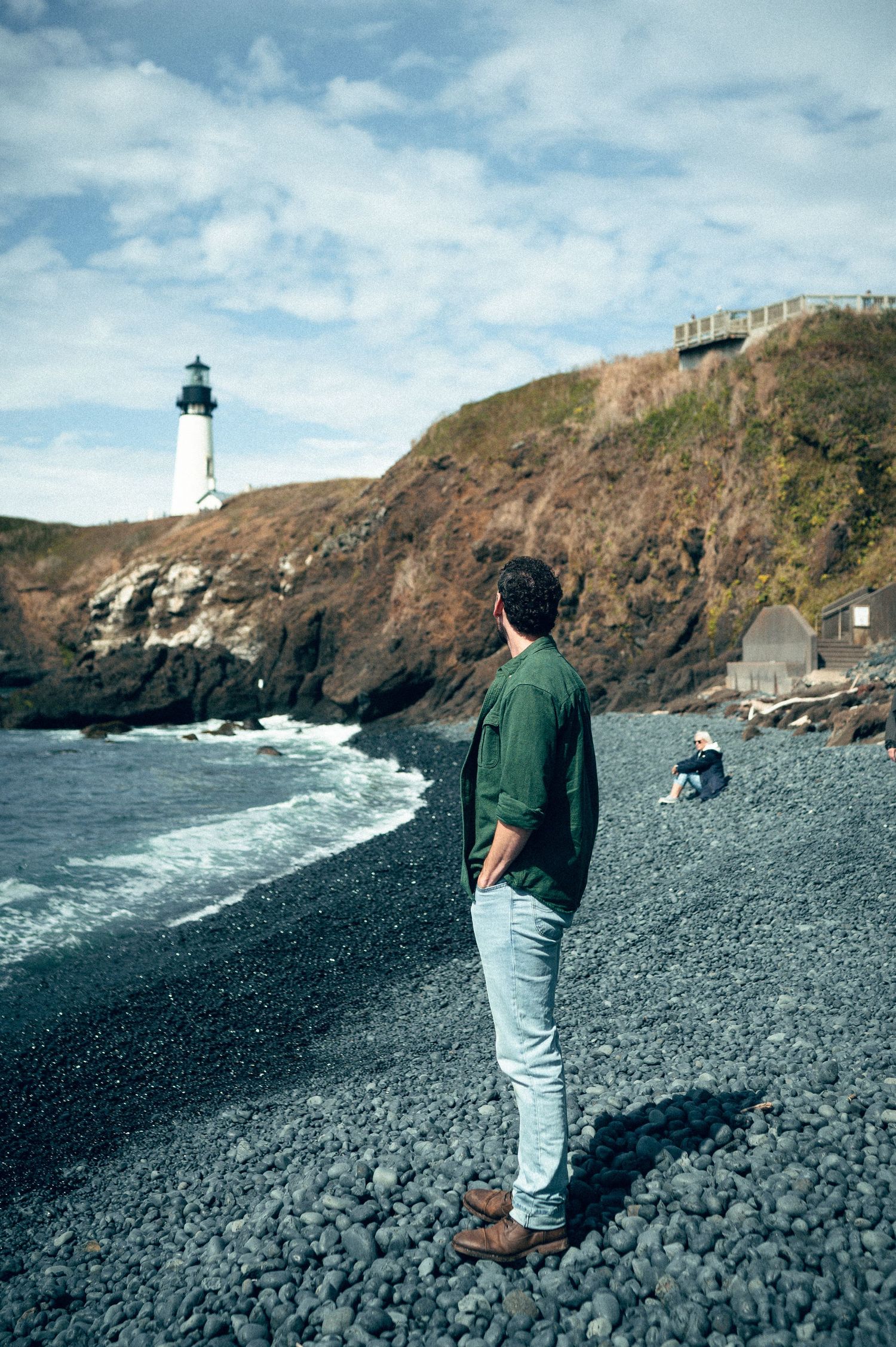 20 best things to do for your Oregon road trip. Yaquina Lighthouse Oregon Coast Road trip travel and wellness photography by Carl James