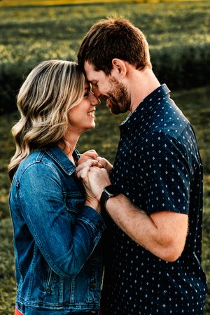Marion Indiana couples photographer