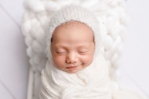 miami newborn photographer, newborn photography near me, newborn portraits in miami, baby photography miami