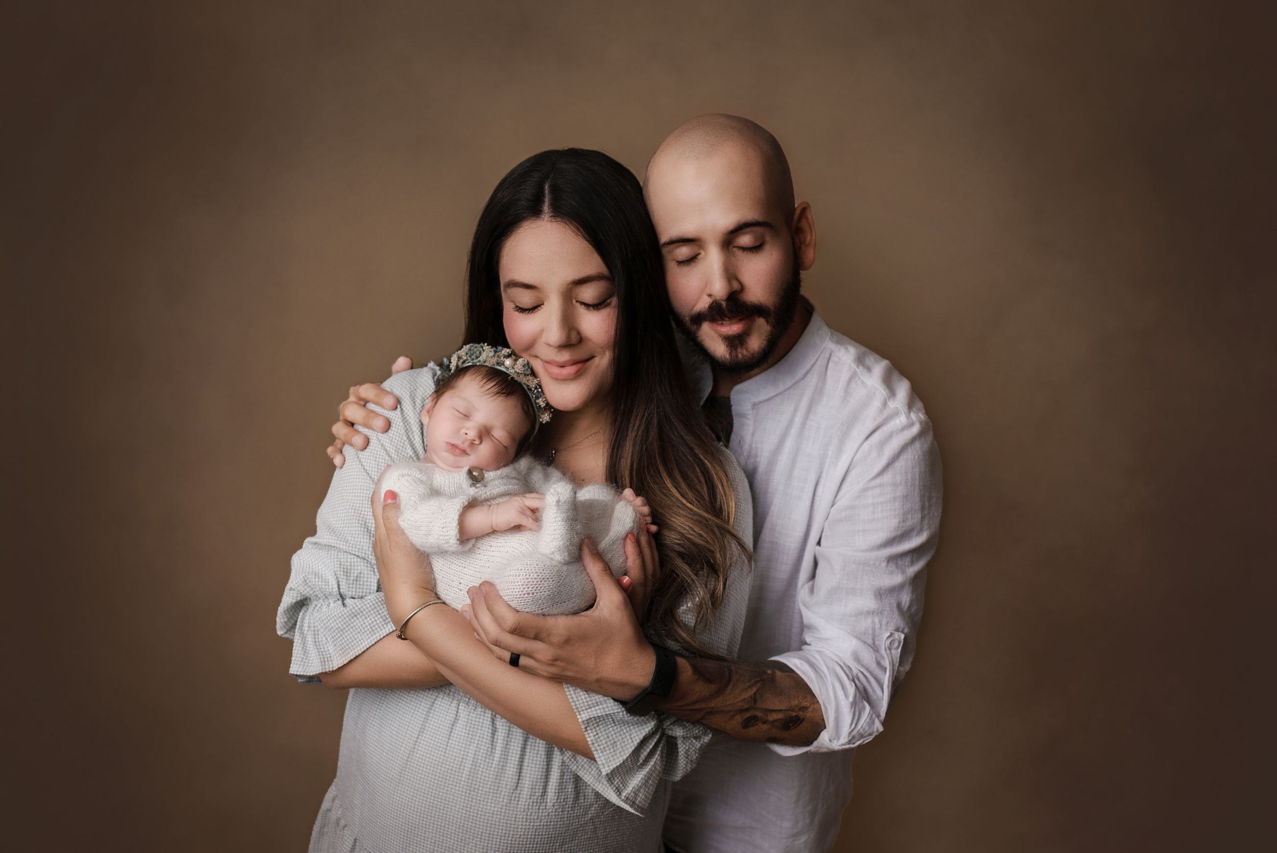 miami newborn photographer, newborn photography near me, newborn portraits miami