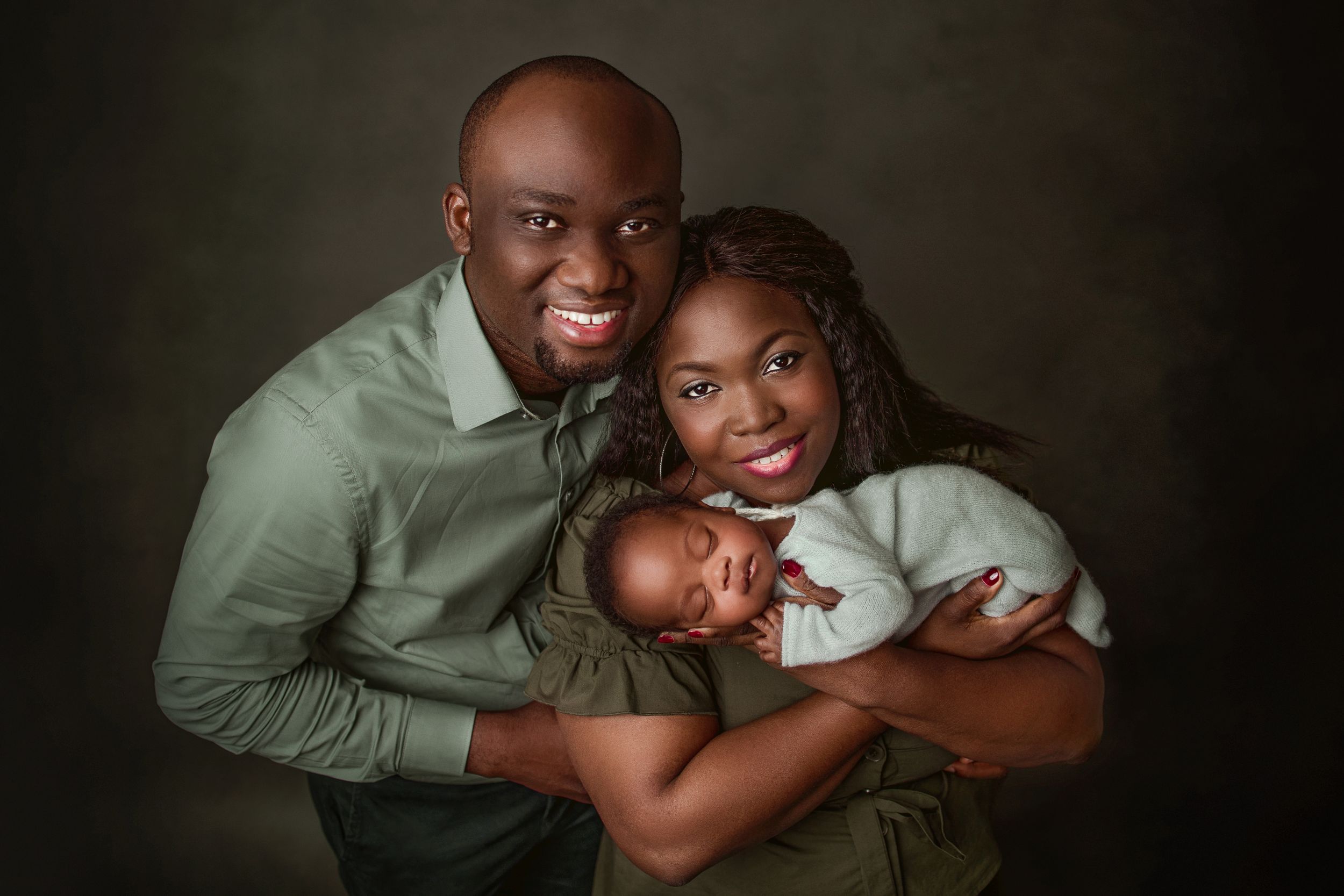 miami newborn photographer, newborn photography near me, newborn portraits in miami, baby photography miami