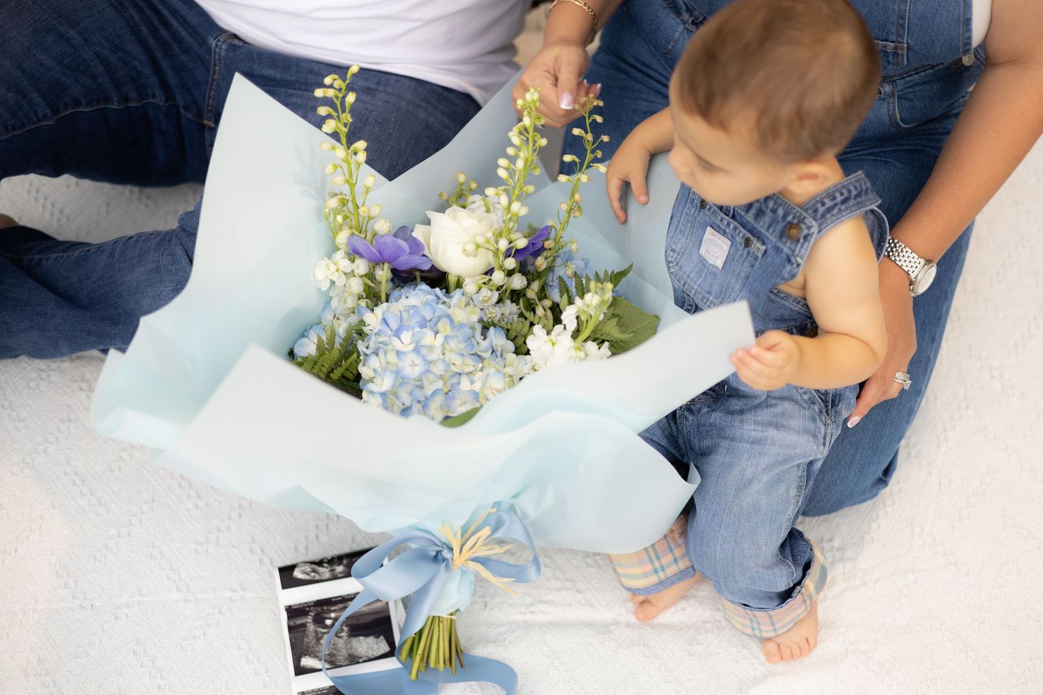 Gender reveal for a Port St. Lucie family expecting a baby boy