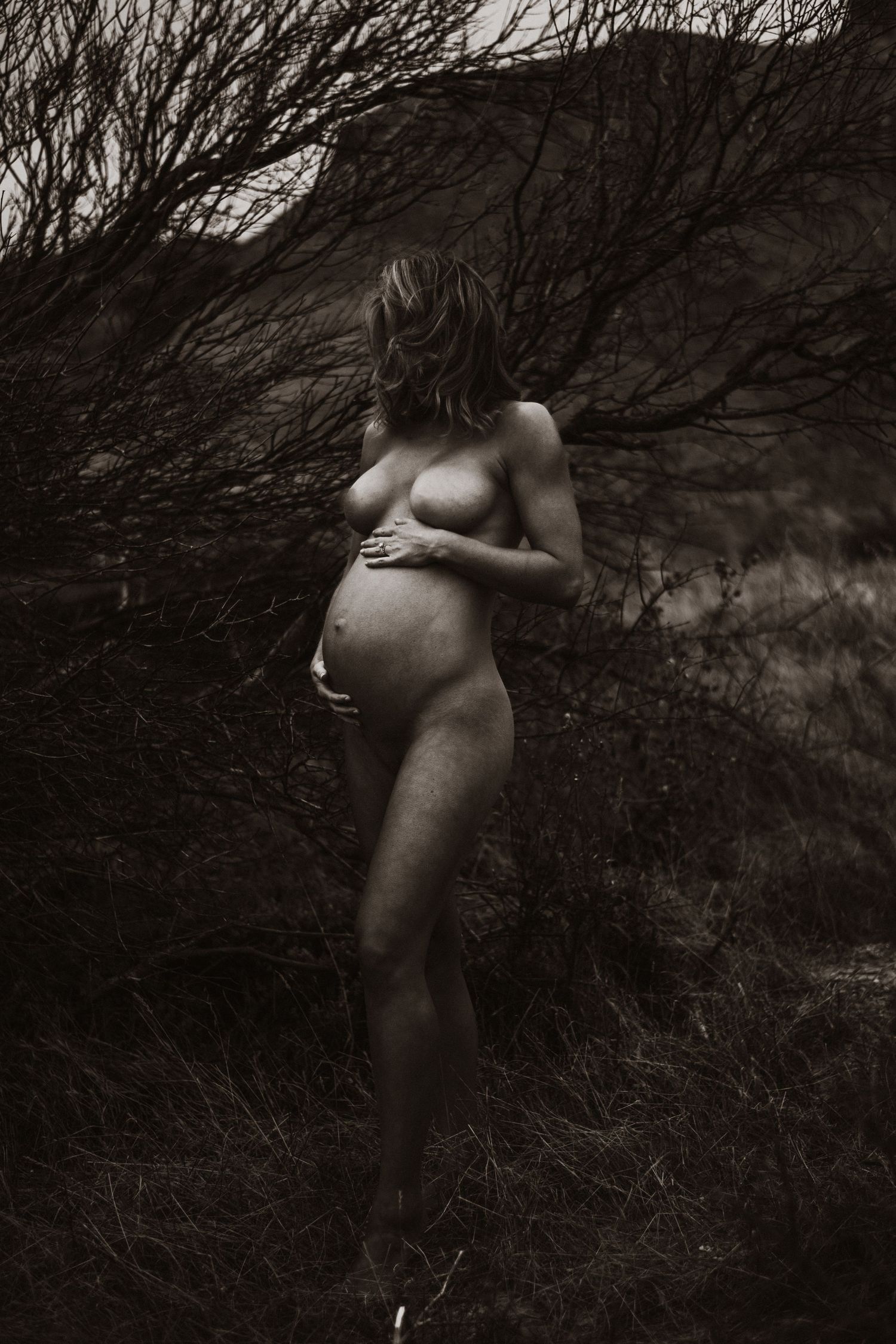 Beach maternity photoshoot adelaide