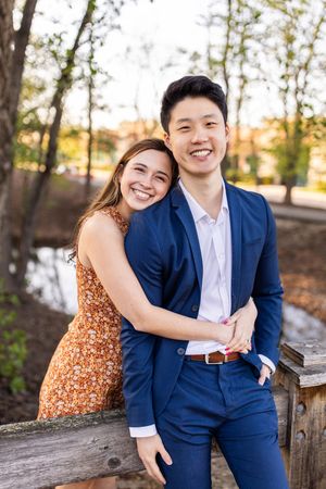 Relationship photography
Date night photoshoot
Couple walking photos
Smiling couple pictures
Engagement photography
Pre-wedding photos