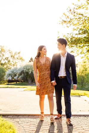 Relationship photography
Date night photoshoot
Couple walking photos
Smiling couple pictures
Engagement photography
Pre-wedding photos