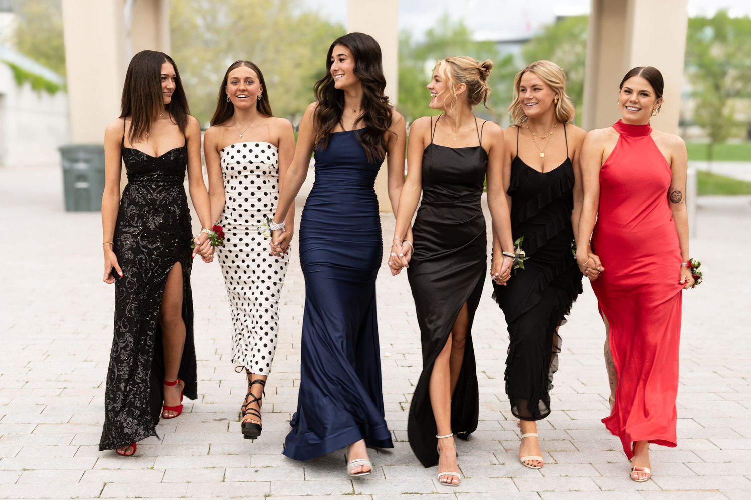 Prom group photography