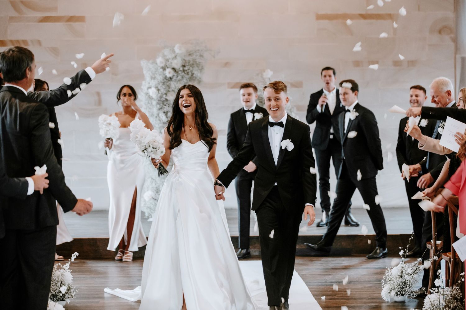 Dreamlife Wedding Photography Sydney photographs a wedding at Peterson House - Hunter Valley Winery in NSW, Australia