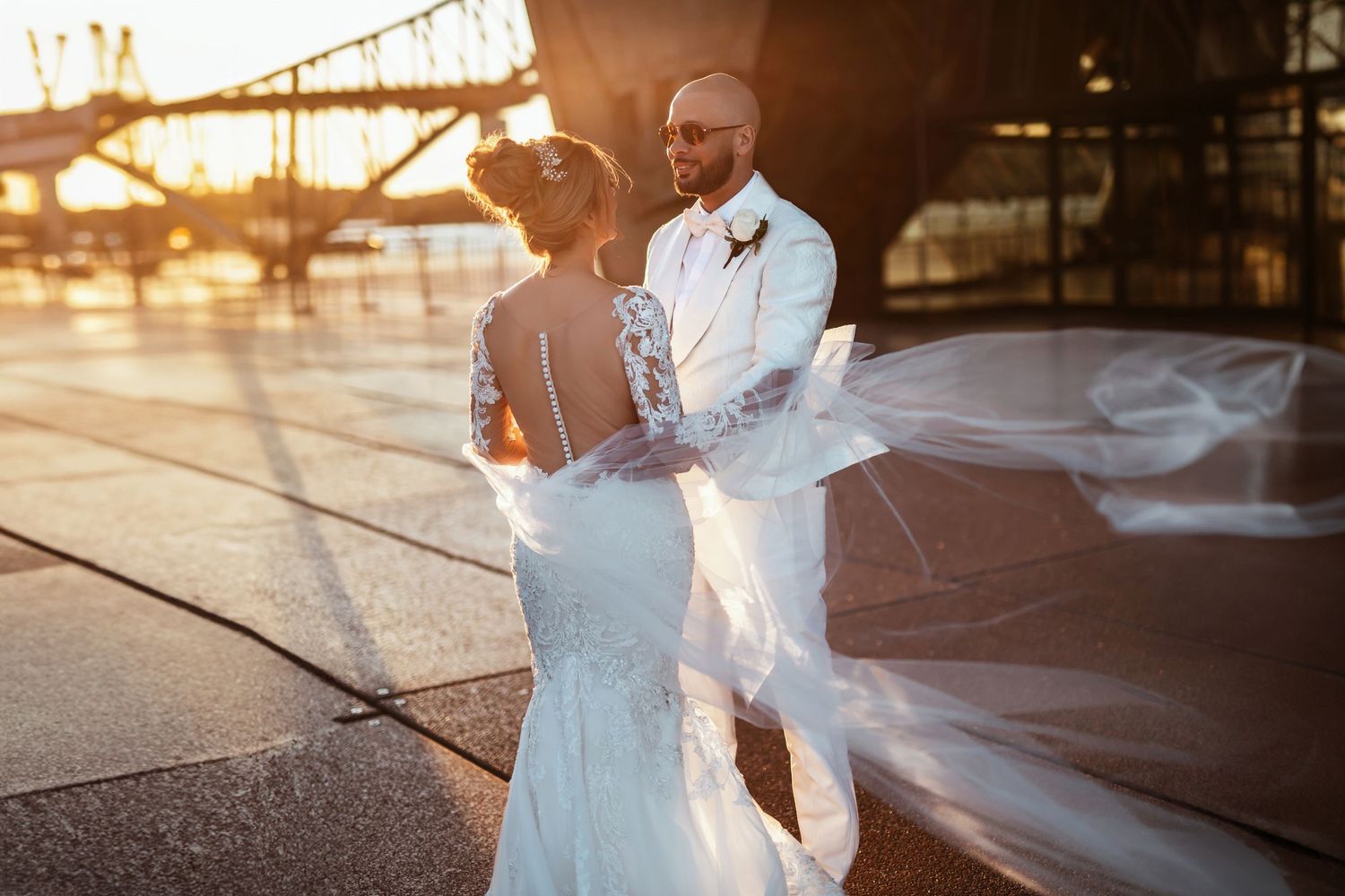 Dreamlife Wedding Photography Sydney photographs a beautiful wedding at Doltone House Darling Island in NSW, Australia