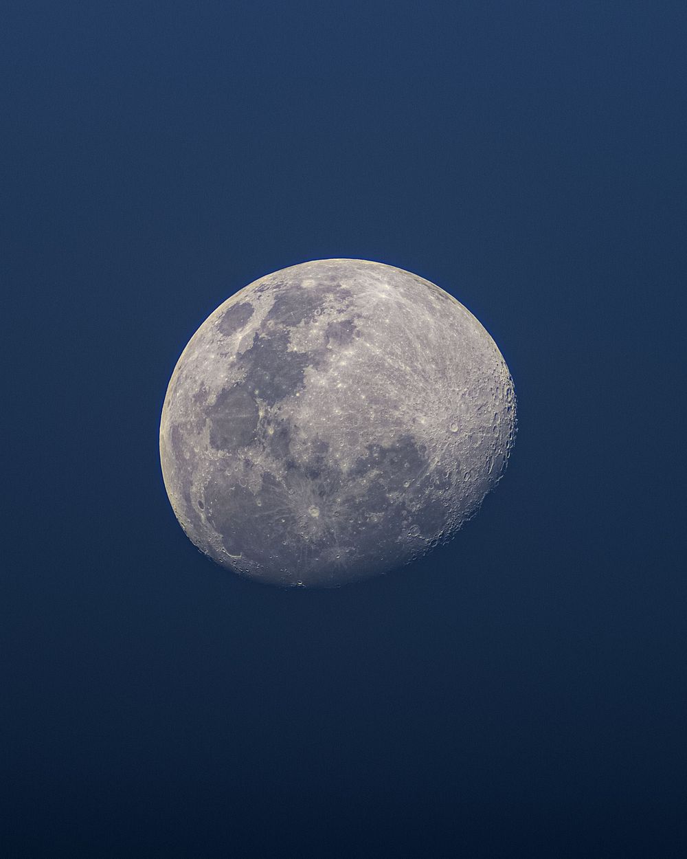Moon Daylight