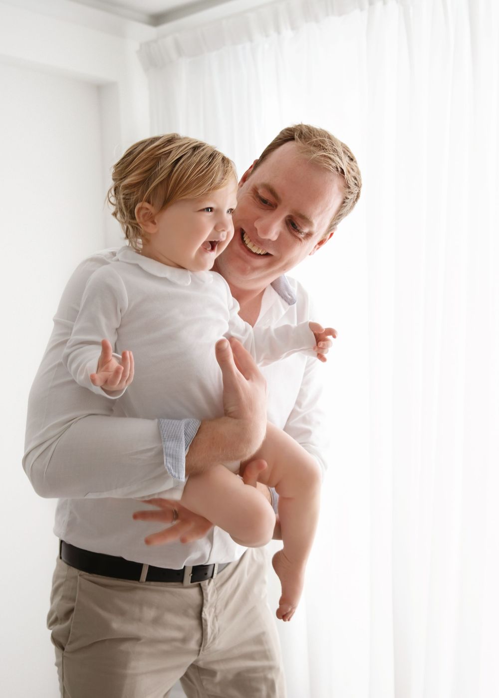 Hong Kong family photographer Lullaby Images