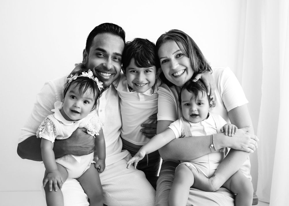 Hong Kong family photographer Lullaby Images Studio by Louise Ng