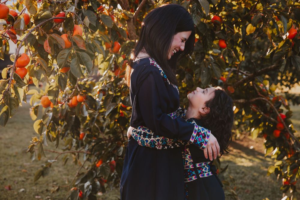 Charleston photographer captures moment between family
