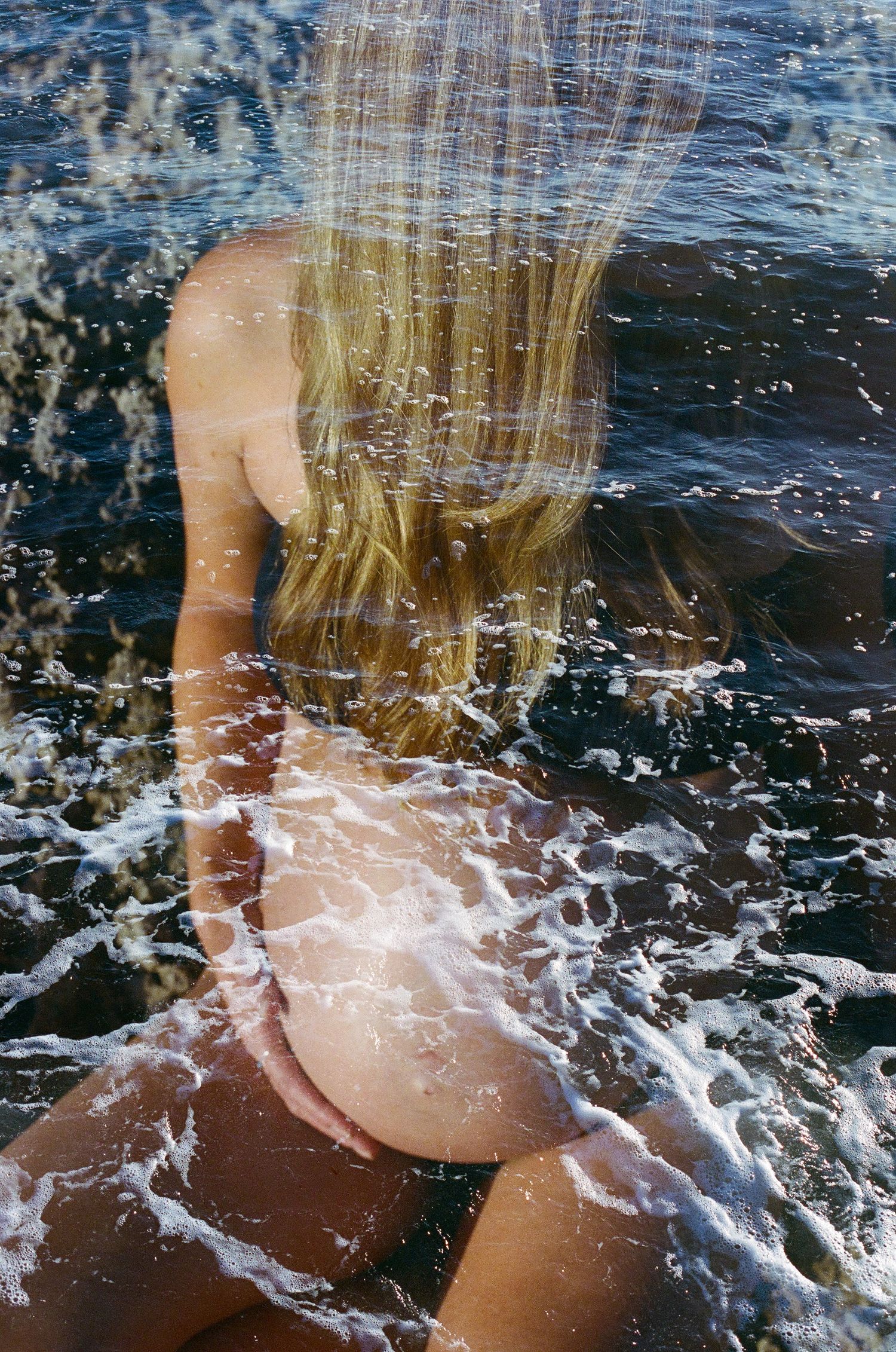 beach Maternity photoshoot in perth