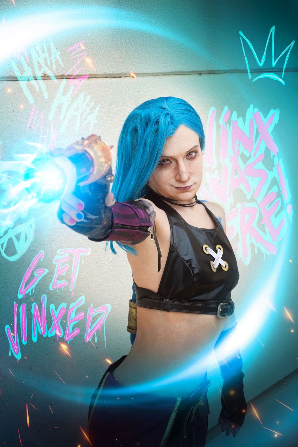 Solo Cosplay Convention of Jinx from Arcane at Megacon convention in Orlando Florida. Dynamic Posing and composite like editing