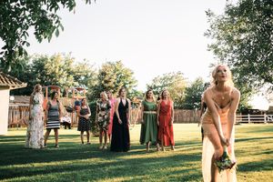 Fotograf za vencanja Srbija Novi Sad  
Wedding photographer Serbia
Mlada baca bidermajer
Ljubav na salasu
Wedding session