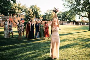 Fotograf za vencanja Srbija Novi Sad  
Wedding photographer Serbia
Mlada baca bidermajer
Ljubav na salasu
Wedding session