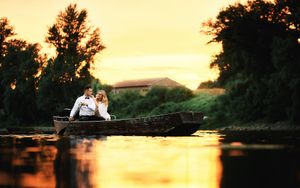 Fotograf za vencanja Srbija Novi Sad  
Wedding photographer Serbia
Mlada i mladoženja u čamcu 
Ljubav na reci