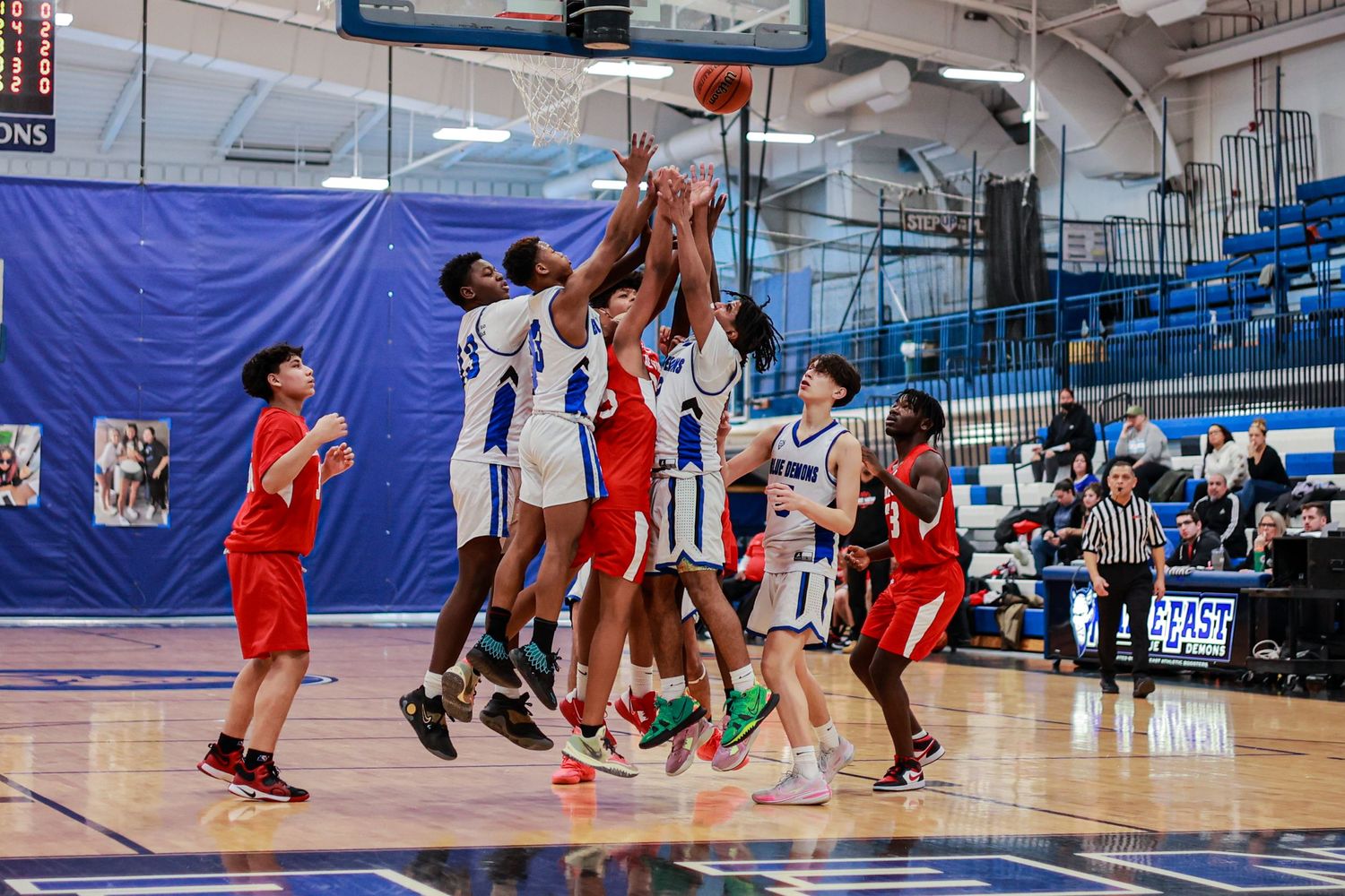 Maine East basketball