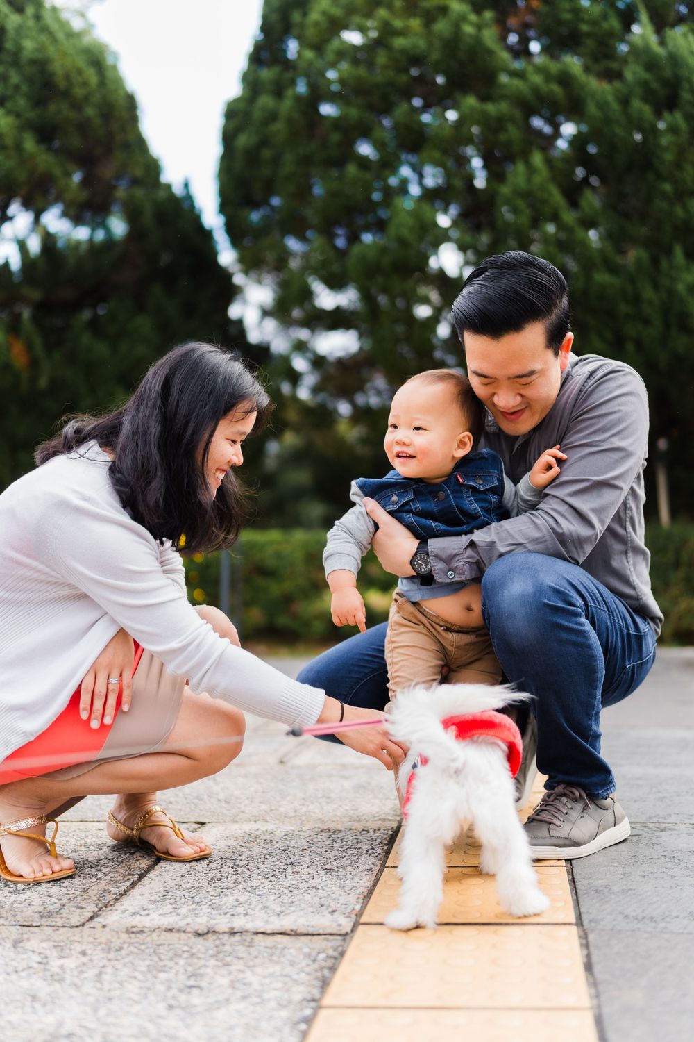 parents and baby at the National Palace Museum