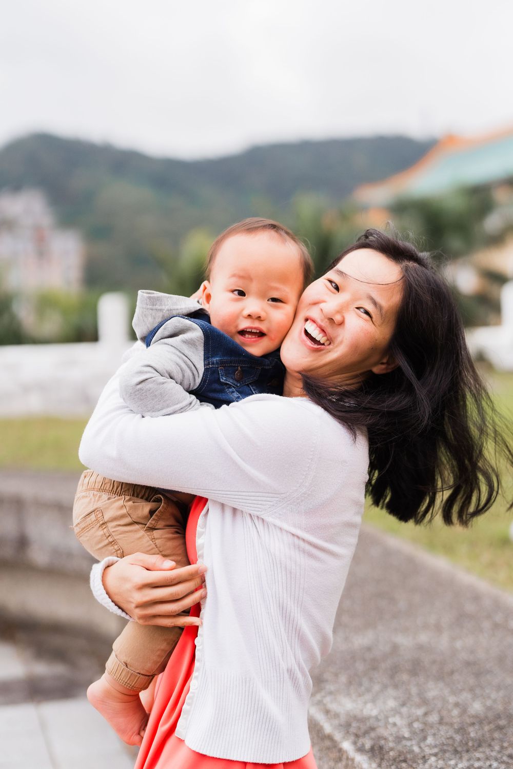 mom and baby at the National Palace Museum