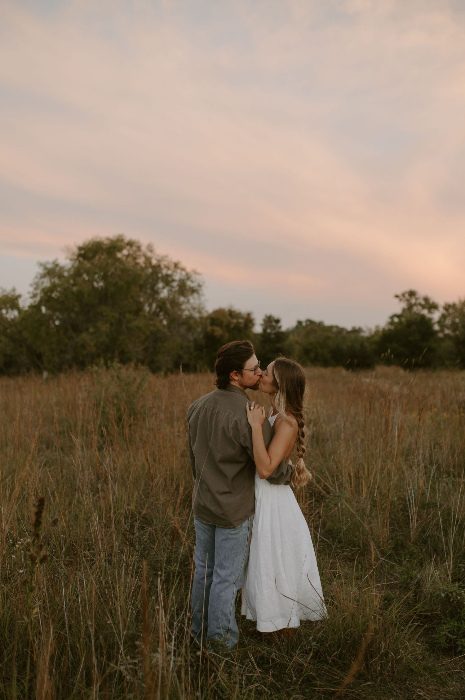 Minnesota Wedding Photographer | Rachel Marie Photography - Romantic and Authentic Minnesota Photography