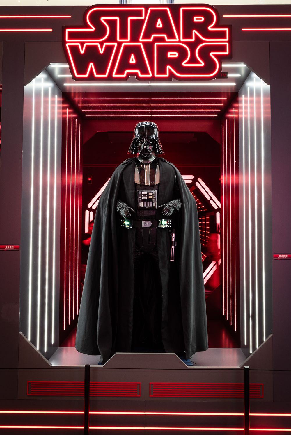 Metapixels Photography
Copyright Image 2024
Star Wars Dark Side Popup