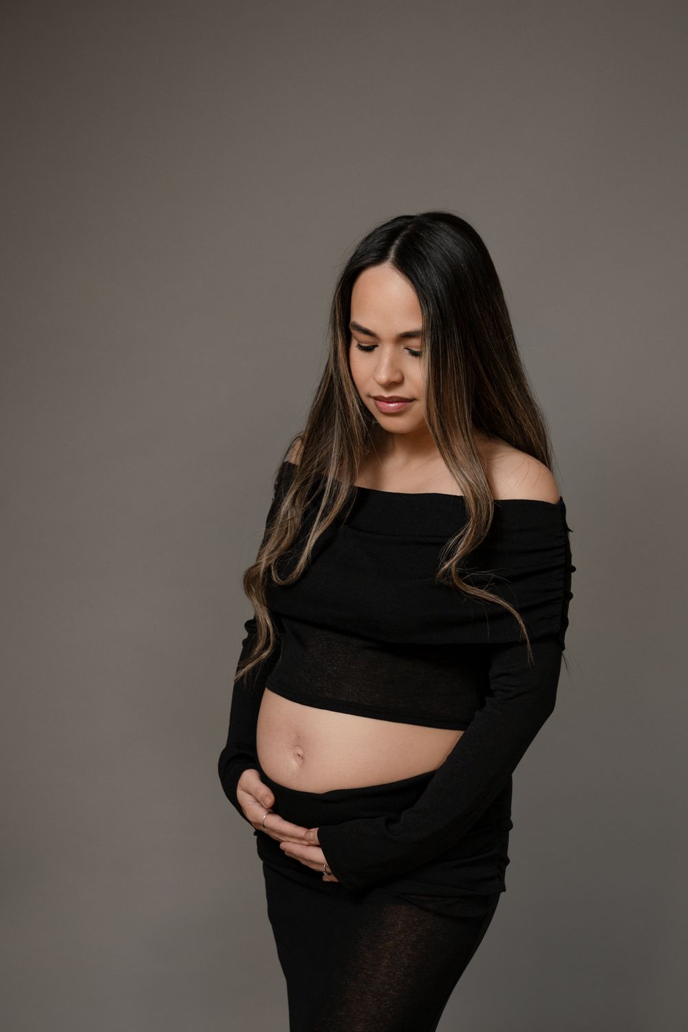 Maternity photoshoot Aberdeen