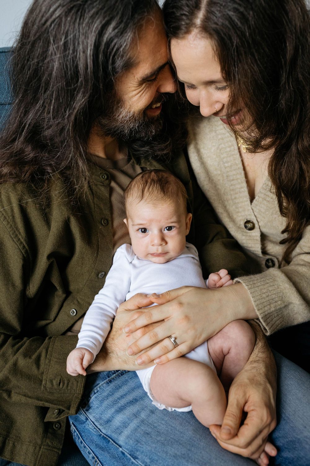 newborn photoshoot with 8 week old baby