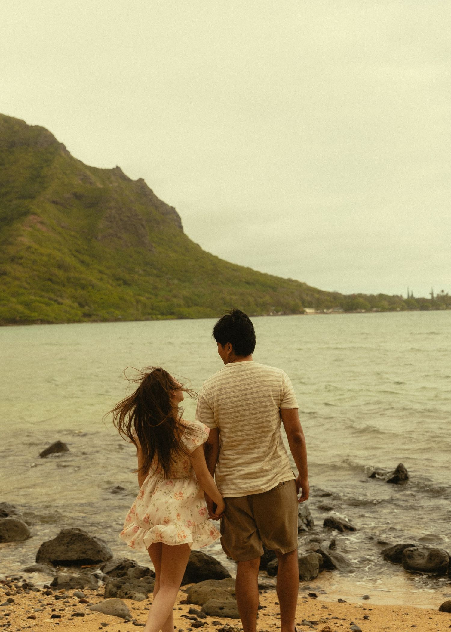 o'ahu photographer, Hawaii photographer, couples photographer, travel photographer, cinematic, storytelling, couples