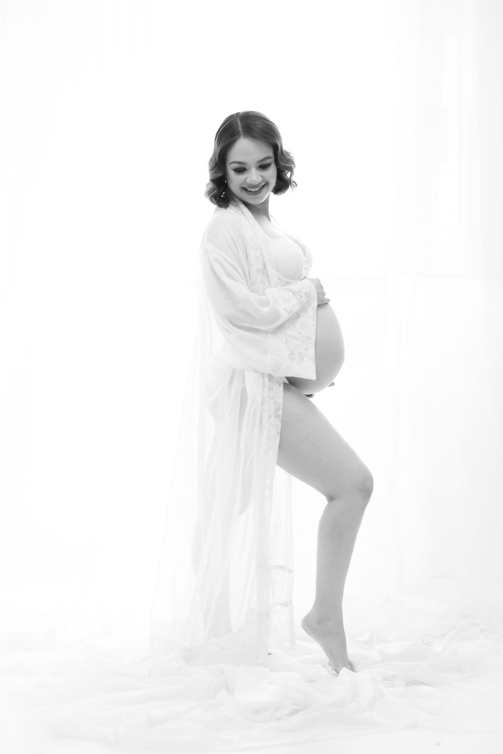 Sandra Gonzalez Photography offers high-end portrait experiences in Fremont, California, designed to celebrate your beauty and individuality