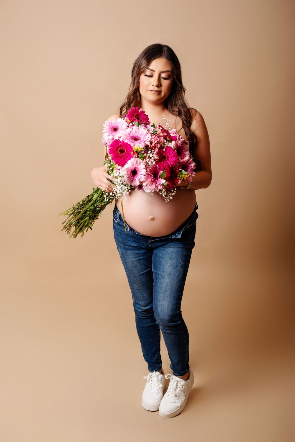 Sandra Gonzalez Photography offers high-end portrait experiences in Fremont, California, designed to celebrate your beauty and individuality