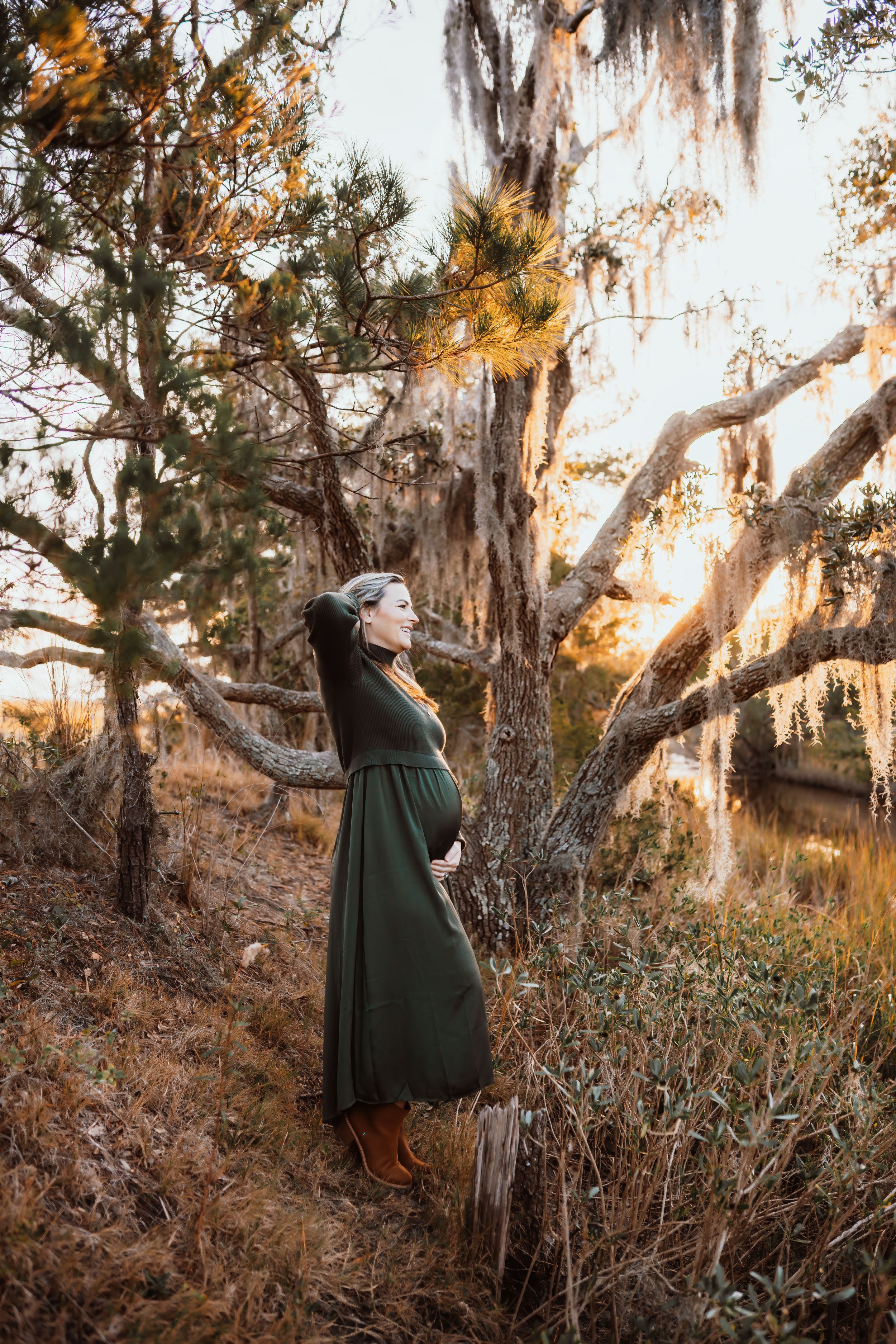 golden hour, golden hour photographer, glowing mama, maternity, sunset photography,