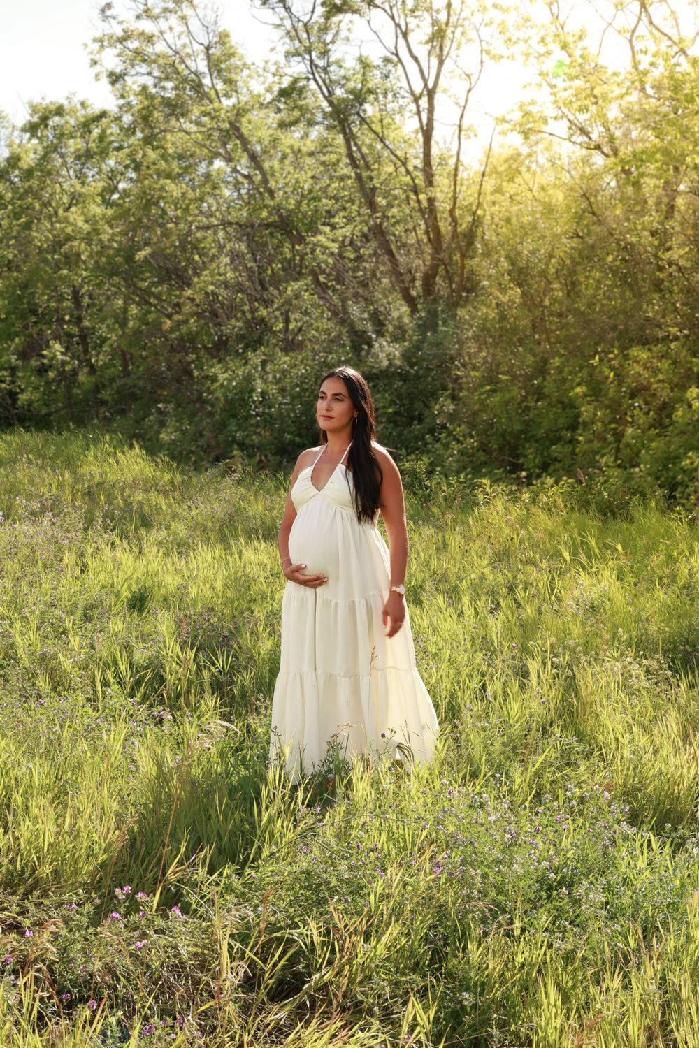 Edmonton Based Maternity Photographer