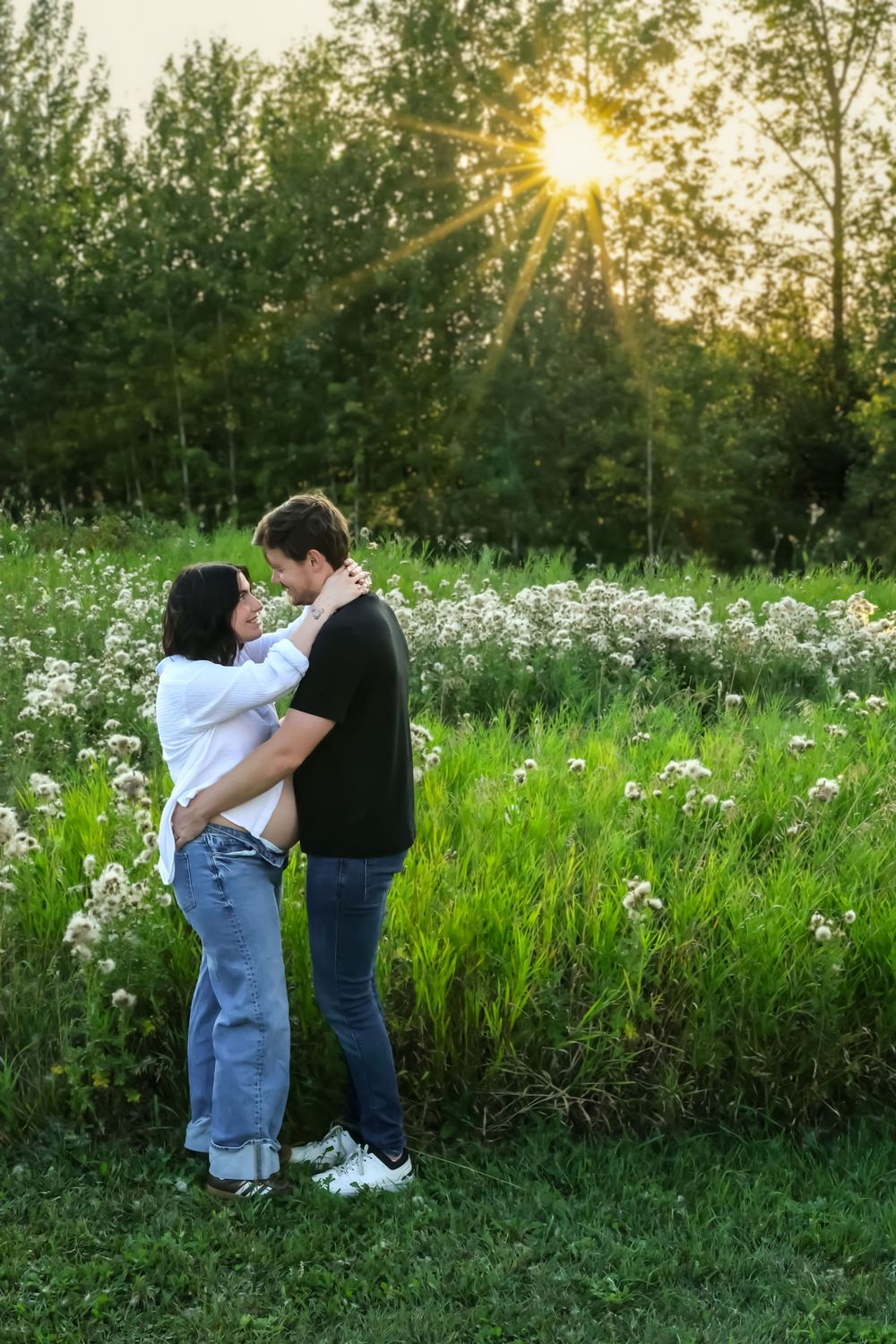 Edmonton Based Maternity Photographer