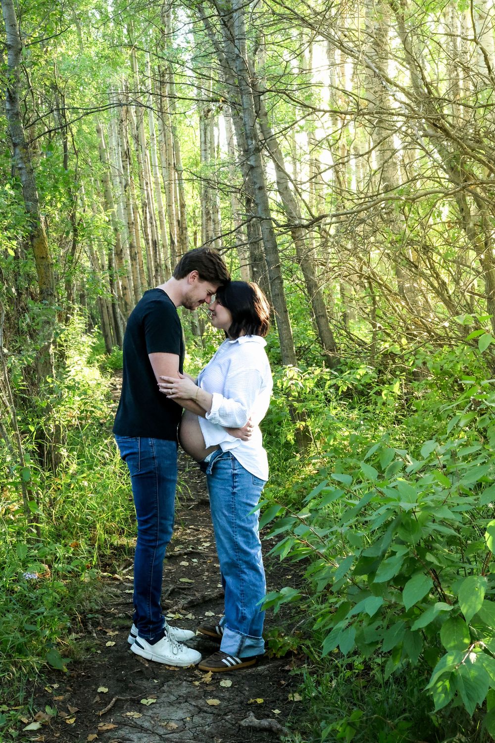 Edmonton Based Maternity Photographer