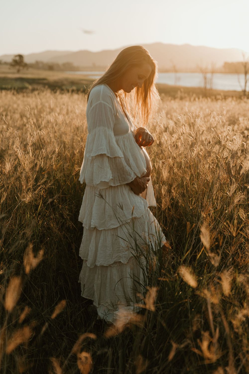 maternity, golden hour, client closet