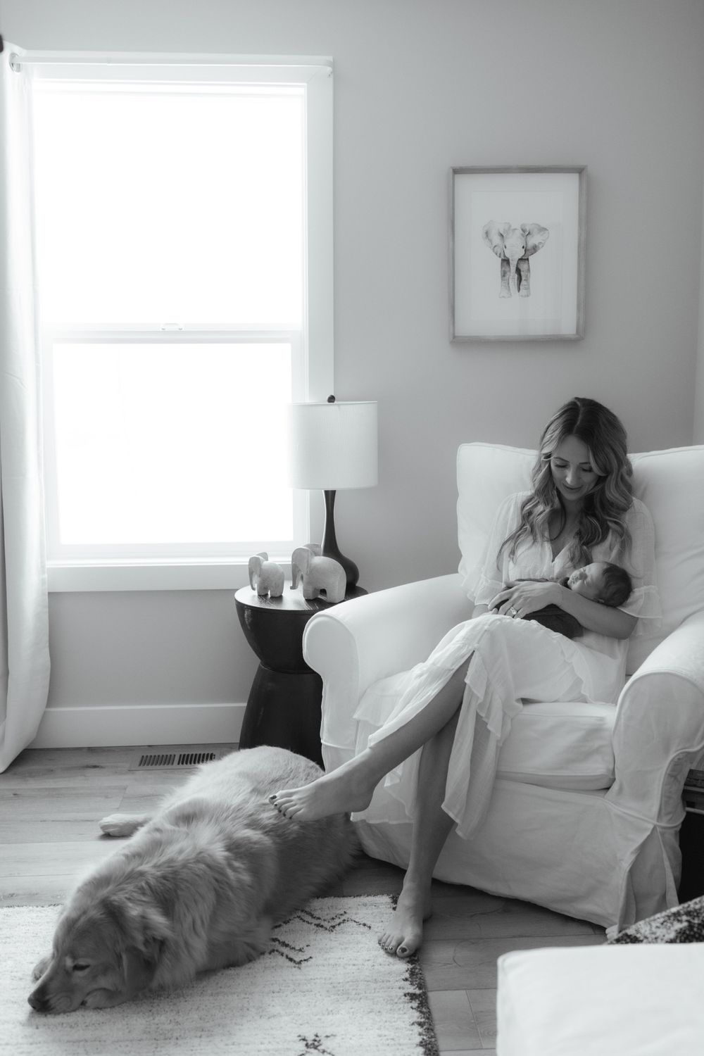 in-home lifestyle newborn photographer session in Columbia Missouri