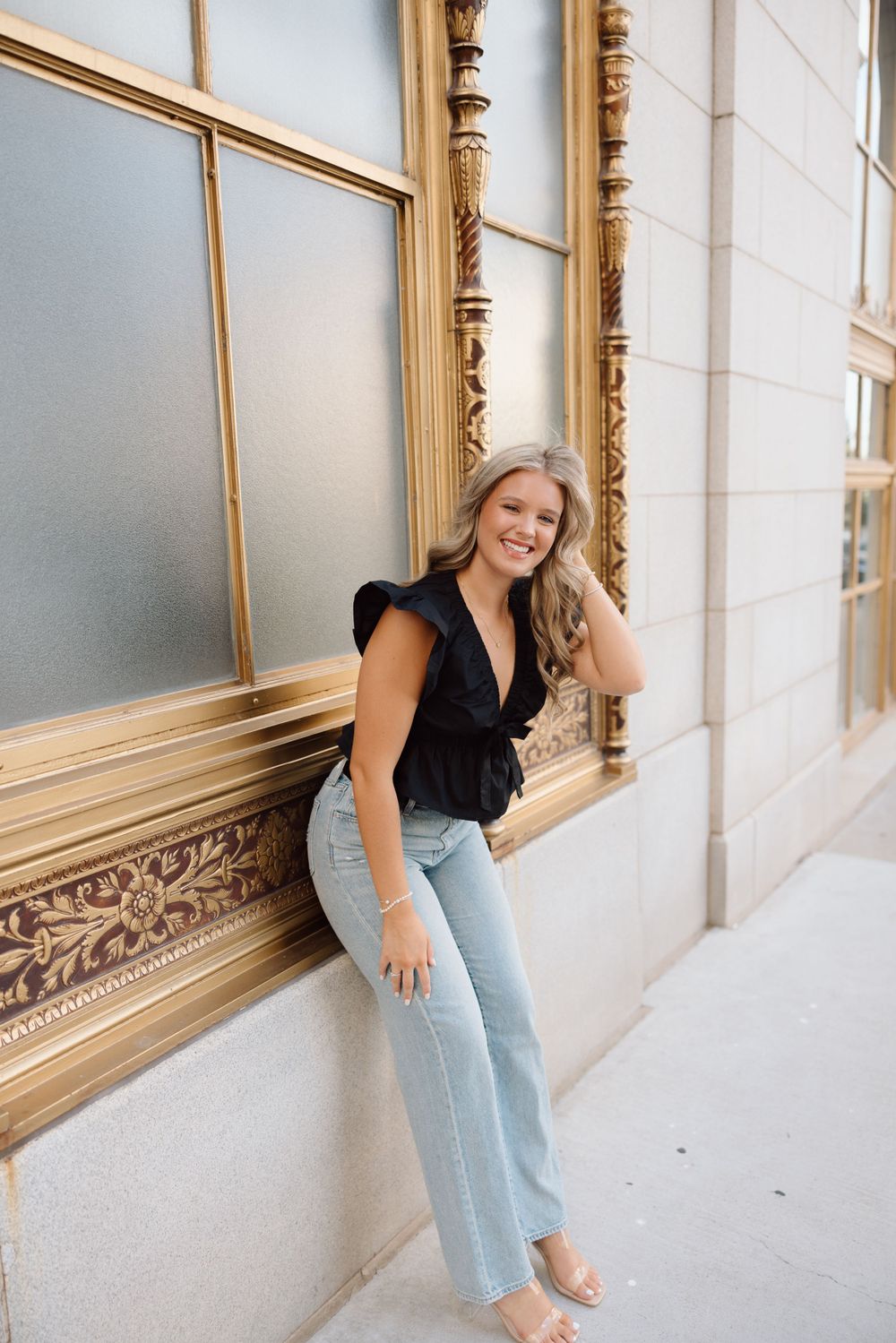Senior Photographer. Senior photos. Texas Senior photographer. Oklahoma Senior Photographer. Photographer. Senior inspo.