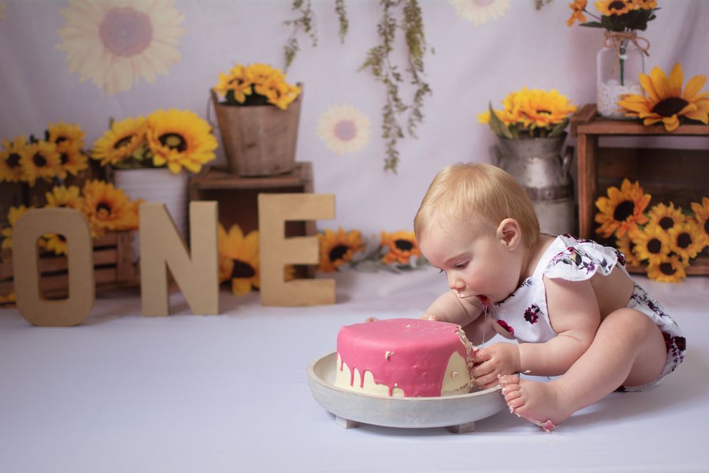 ace newborn photography
cake smash
first birthday