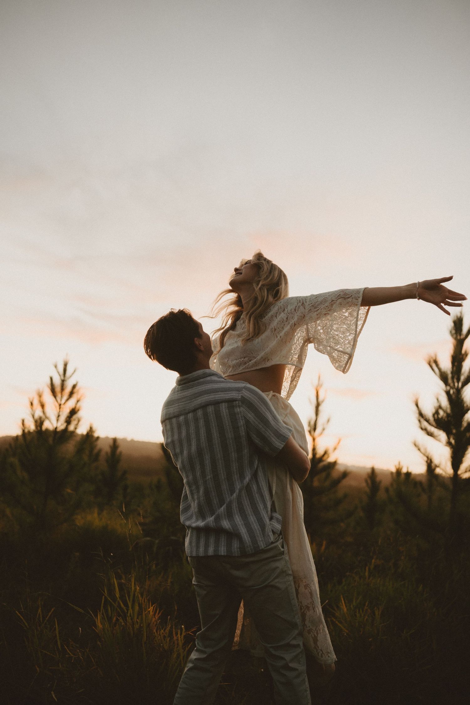 Documenting all walks of life, weddings, maternity, newborn and family photography. Sunshine Coast