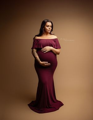 Maternity Photos | Studio Photography | Bailey's Photography, LLC | BEST Maternity Photographer | Southern OH | Northern Kentucky |