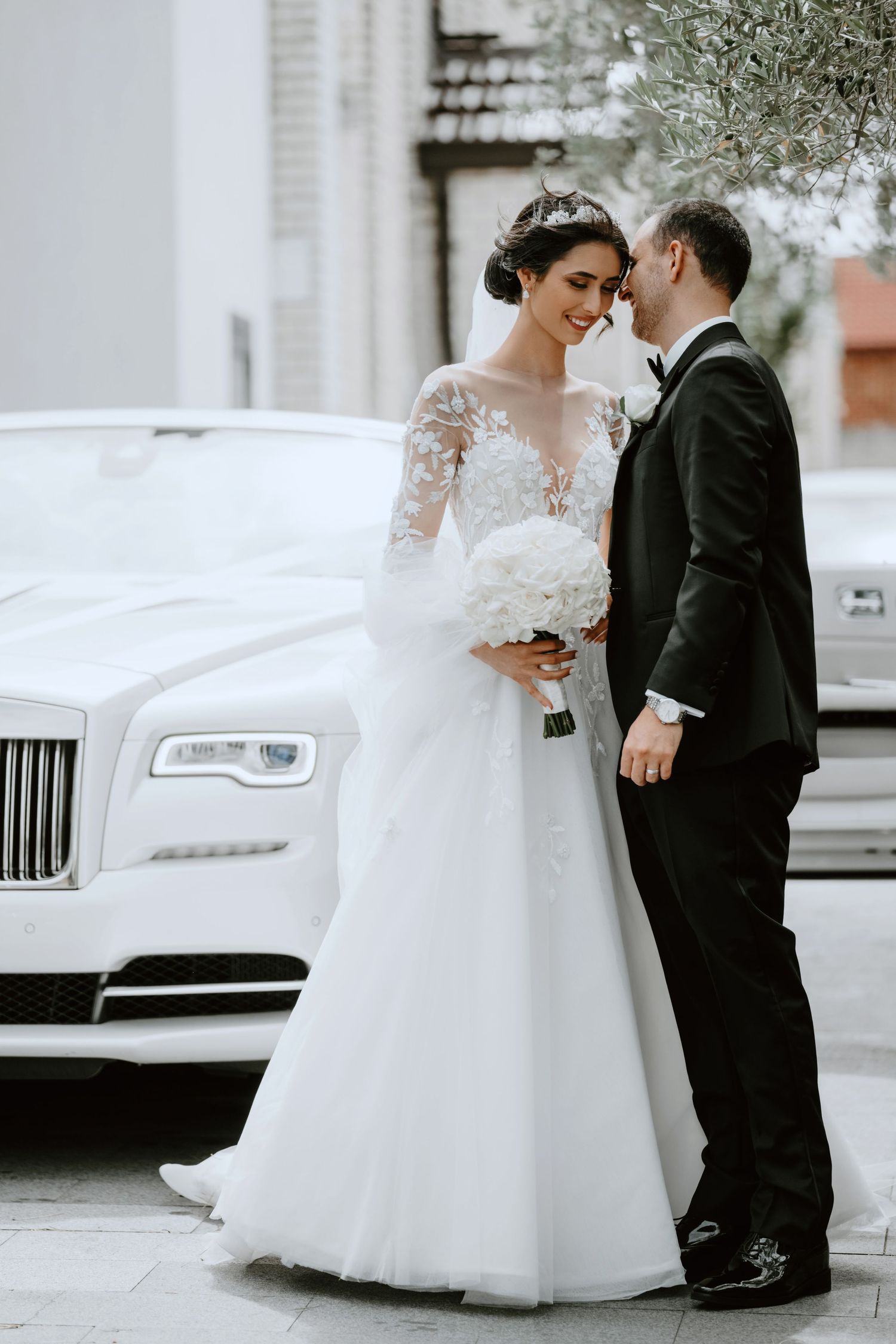 Dreamlife Wedding Photography Sydney photographs a beautiful wedding at Waterview in Bicentennial Park in NSW, Australia