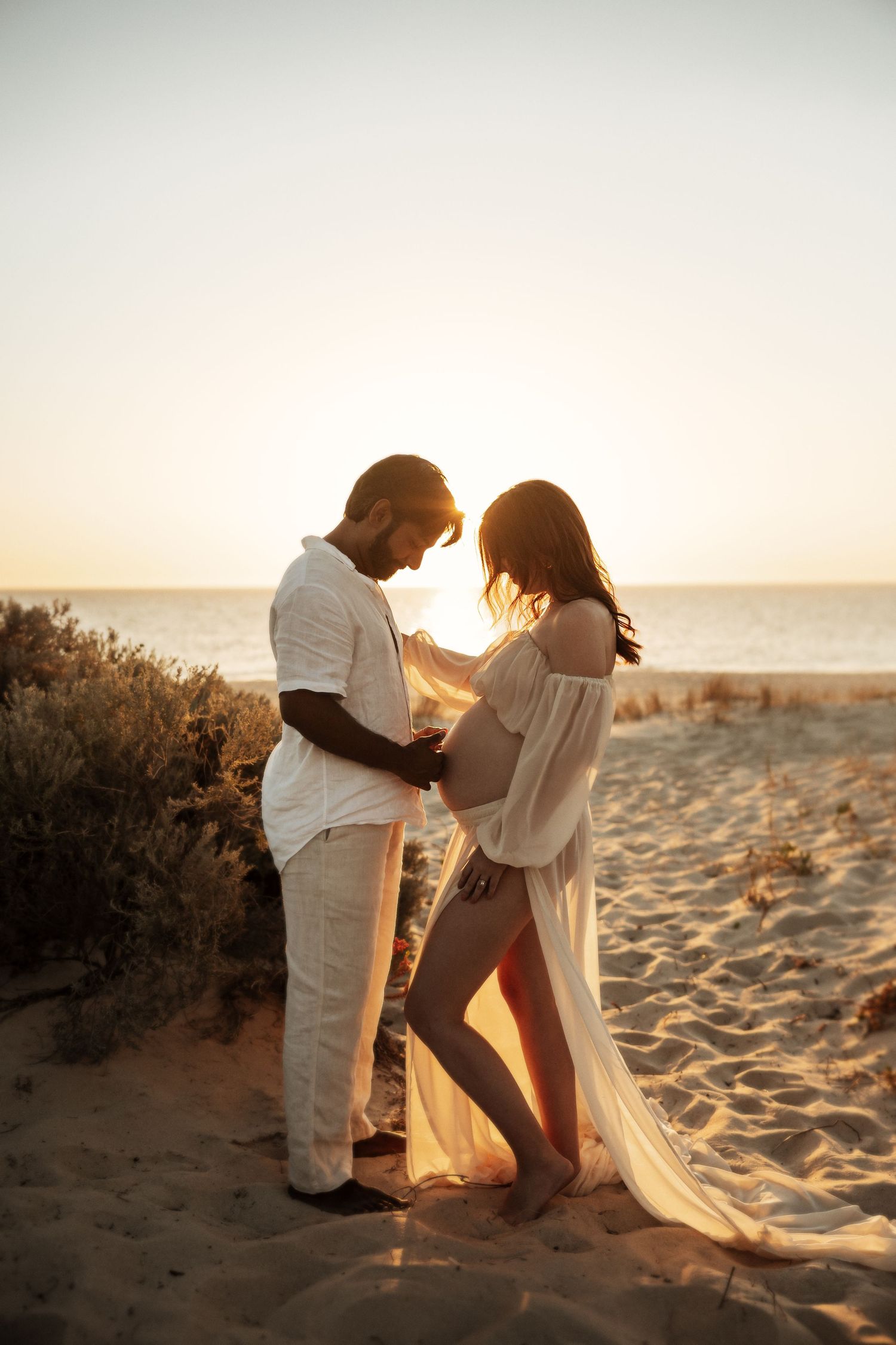 sunset beach maternity photoshoot Perth city beach southern suburbs