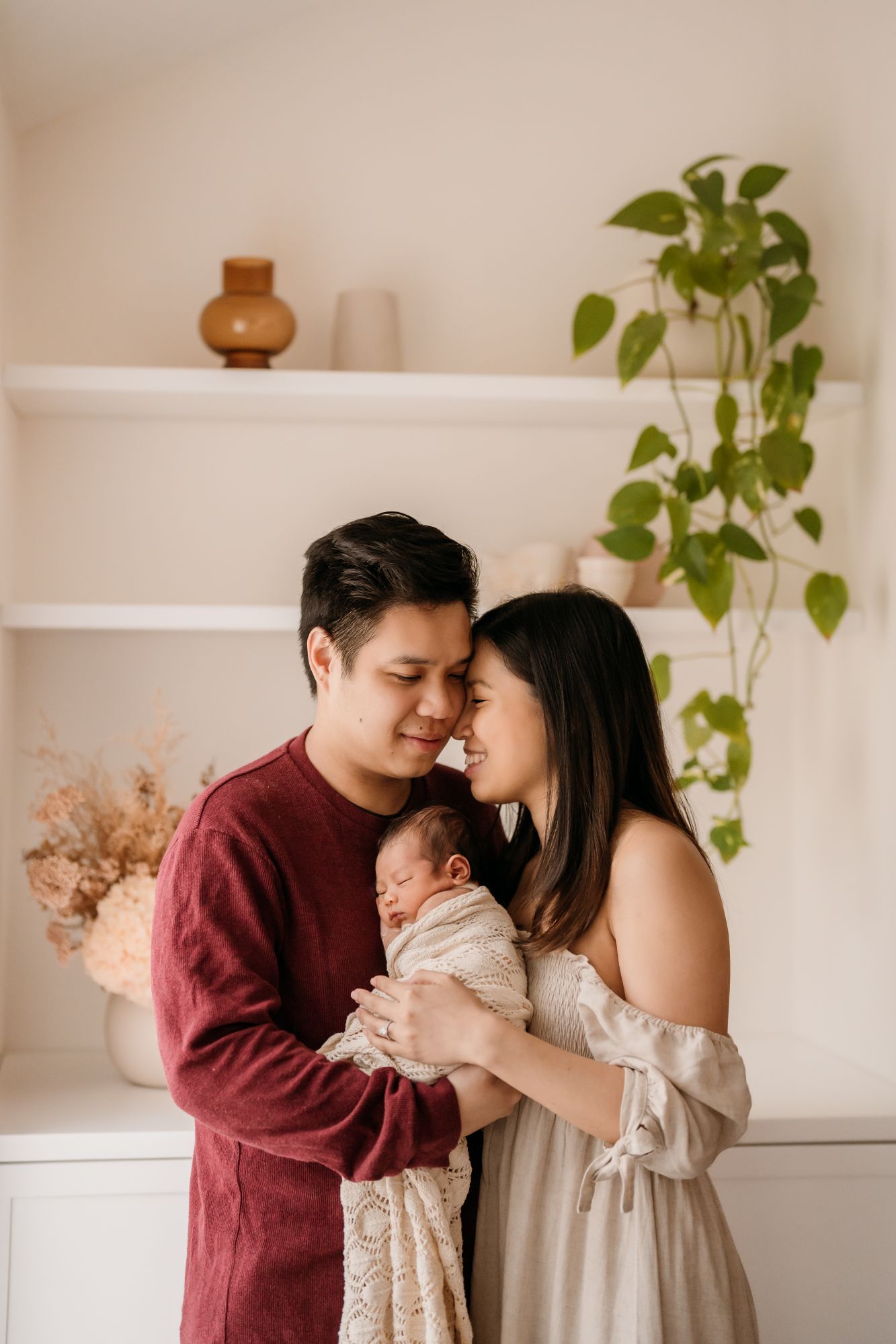 Best Sydney newborn photography - In-home natural newborn sessions. organic moments.